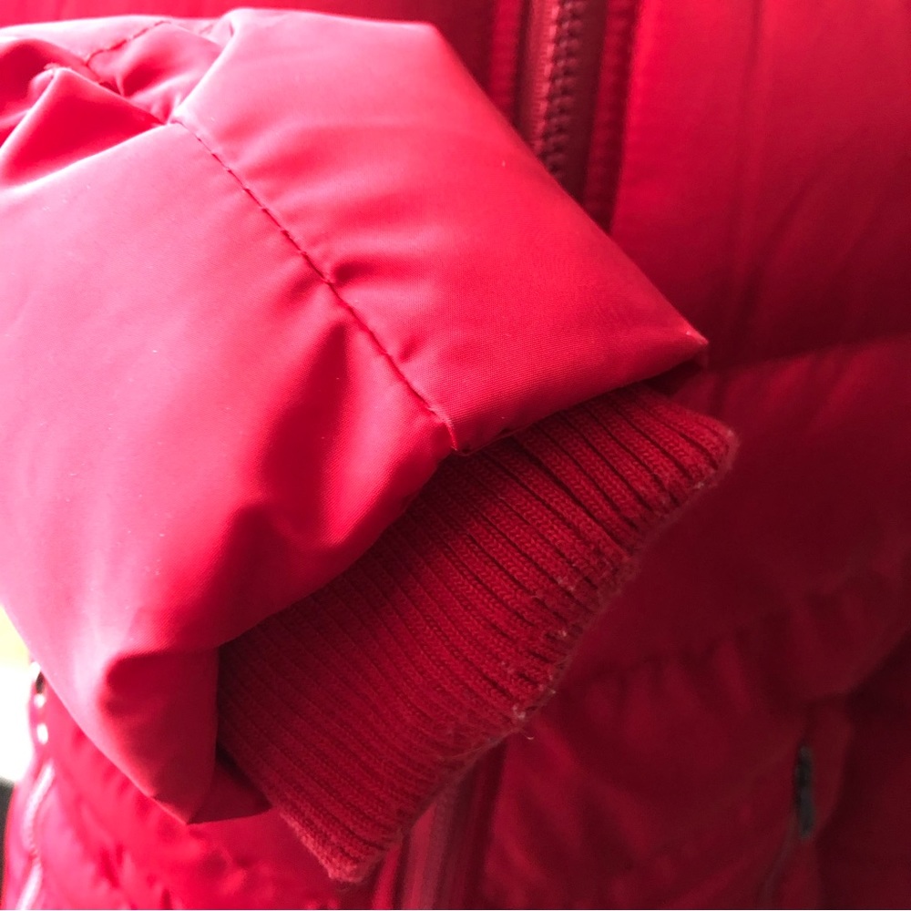Red Short Puffer Jacket - Picture 7 of 11